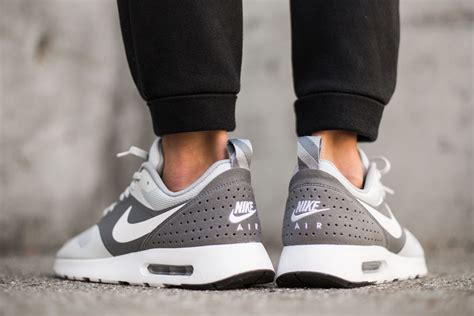 nike air max tavas essential uitgave|Nike Air Max tavas leather.